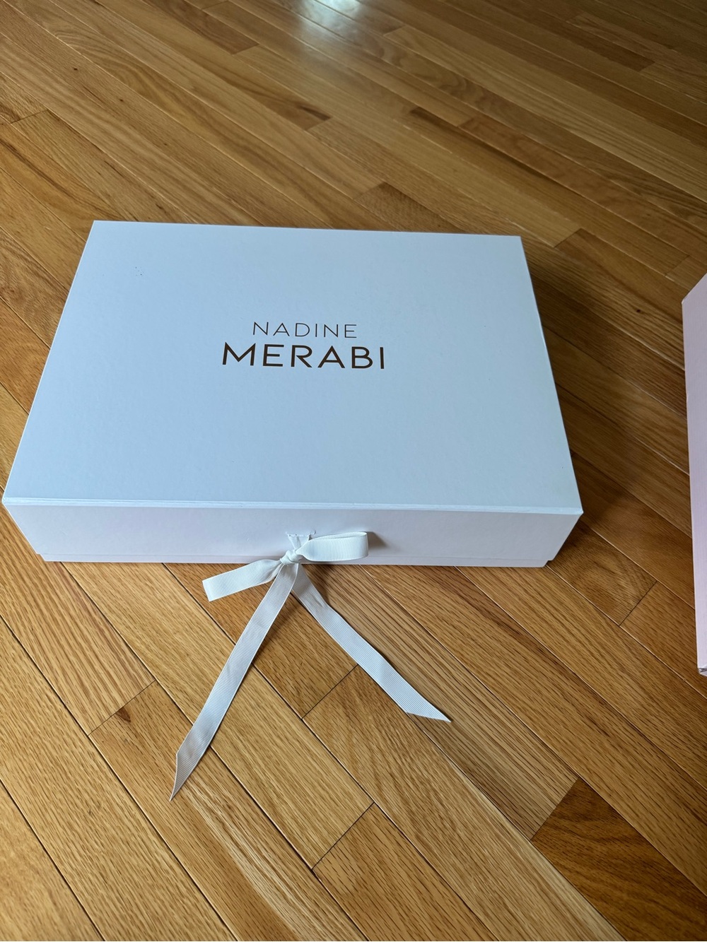 NADINE MERABI White Gift Box with Ribbon